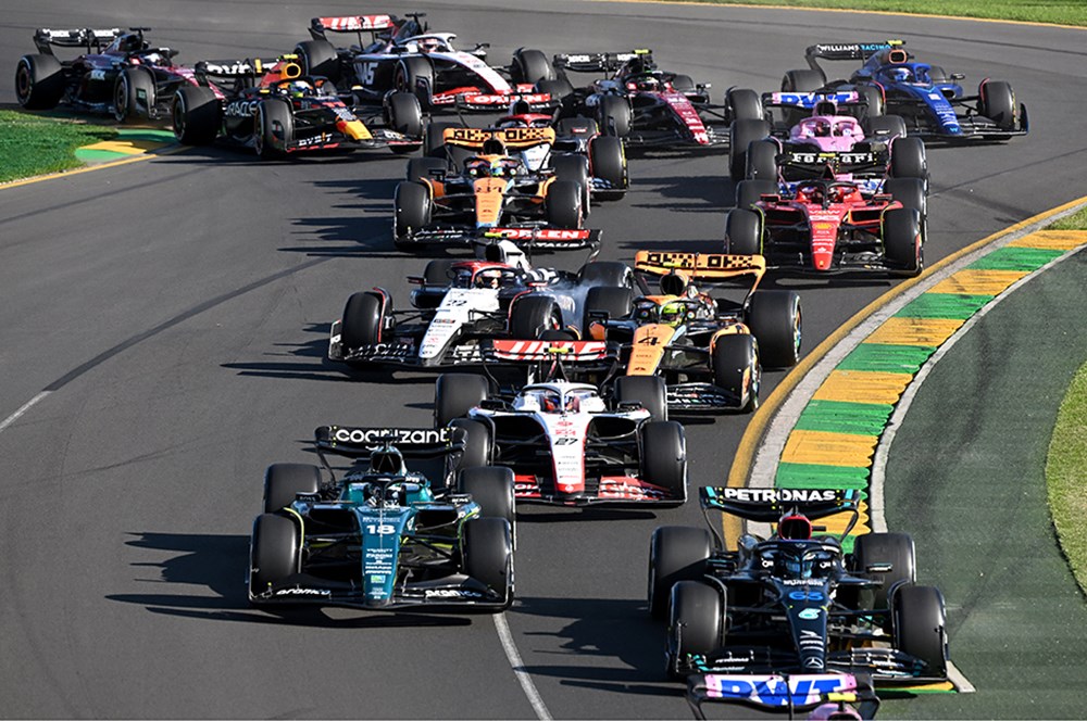 Formula 1'de olaylı yarış!  - 12. Foto