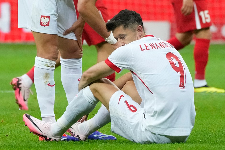 Türkiye maçında sakatlanan Lewandowski'den kötü haber