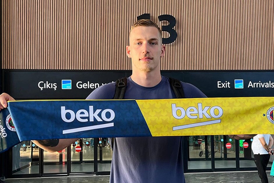 Fenerbahçe Beko yeni transferi ile yollarını ayırdı