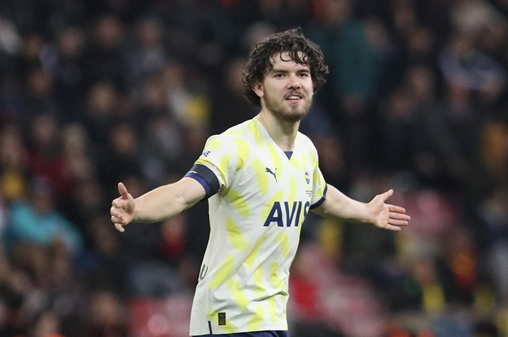 Ferdi Kadıoğlu, Fenerbahçe tarihinin rekorunu kıracak  - 2. Foto