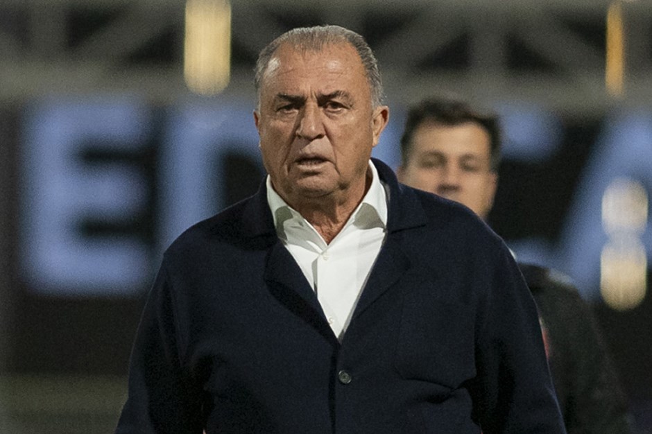 Fatih Terim'e 90+6'da büyük şok: Öne geçtikleri maçta 10 kişi kalan rakibe yenildiler