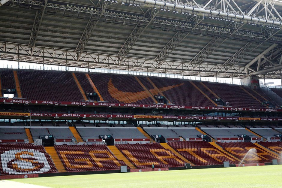 Galatasaray sponsorluk anlaşmasının lansman tarihini duyurdu