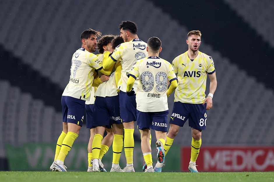 Süper Lig | Başakşehir-Fenerbahçe maçı ne zaman, saat kaçta, hangi kanalda?