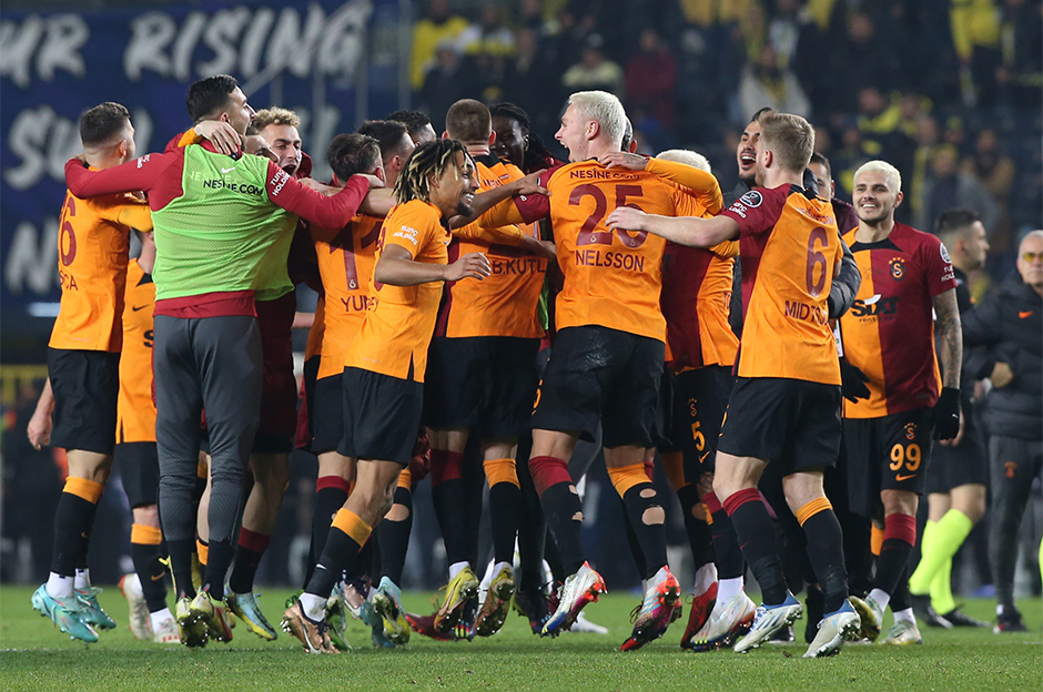 "Doğru plan net skor" - Spor yazarları derbi için ne dedi?  - 8. Foto
