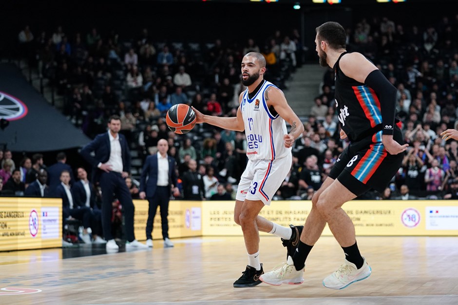 Anadolu Efes'in Euroleague'deki kötü gidişatı sürüyor