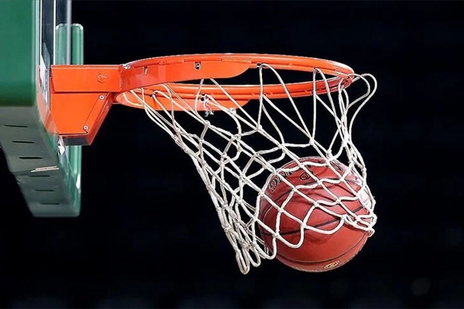 Manisa Büyükşehir Belediyespor, Büyükçekmece Basketbol'u son 3 saniyede yıktı 