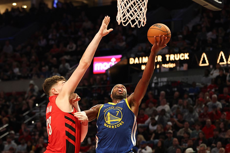 Golden State Warriors 35 sayı farkla kazandı