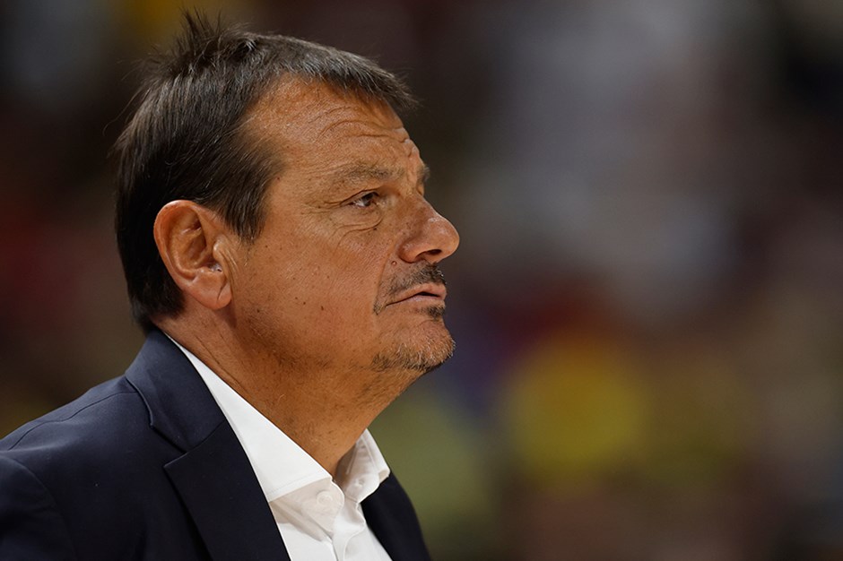 Ergin Ataman'dan skandal "Kıbrıs" pankartı için açıklama