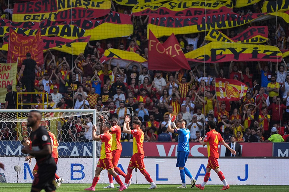 Göztepe 2 yıl aranın ardından Süper Lig'de 