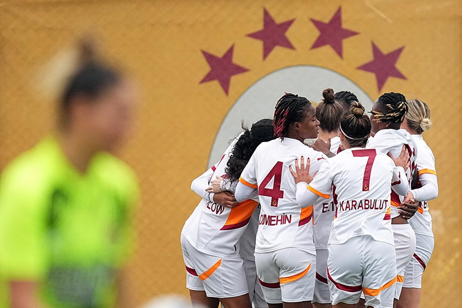 Galatasaray evinde 3 golle kazandı