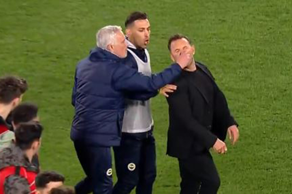 Okan Buruk and Jose Mourinho