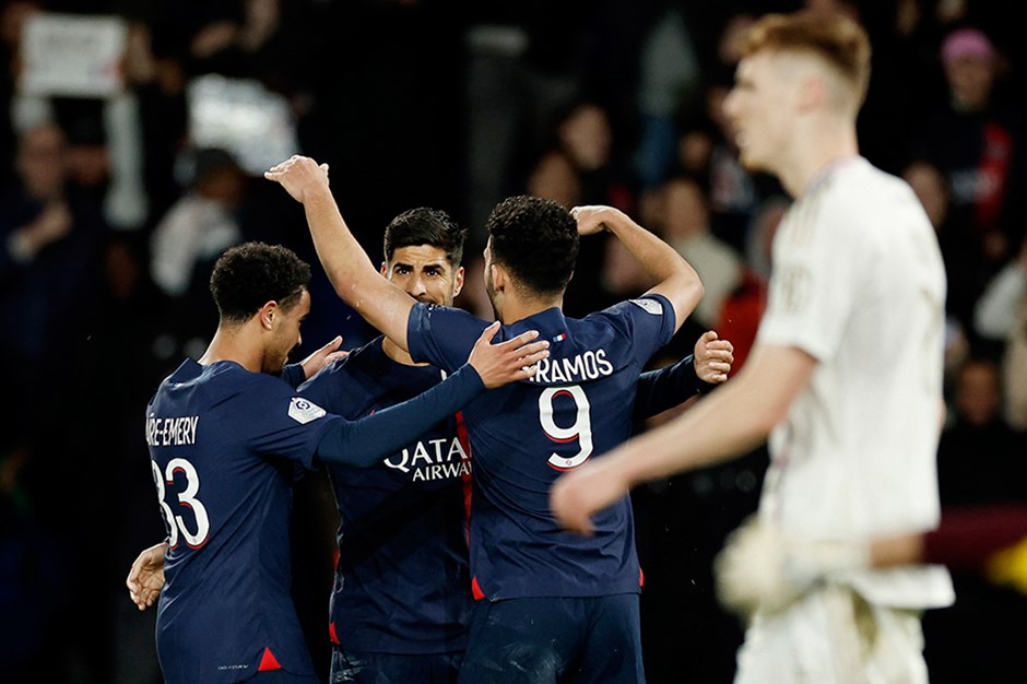 PSG-Lyon maçının ilk yarısındaki 5 gol skoru belirledi