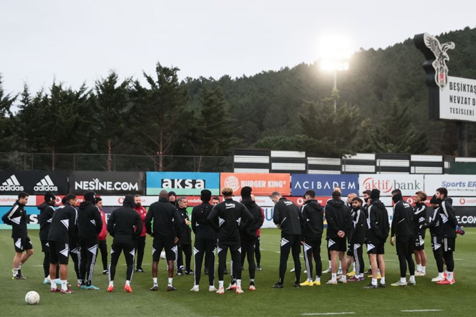 Beşiktaş'ta yeni yılda çifte şampiyonluk umudu