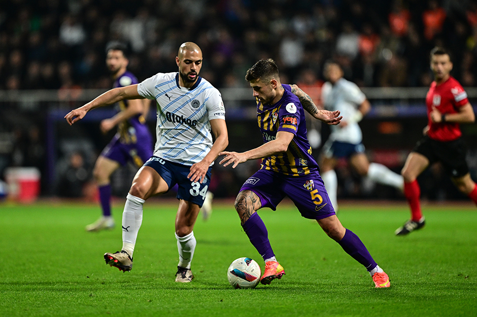Trio ekibi tartışmalı pozisyonları yorumladı: Penaltılar, kırmızı kartlar...  - 4. Foto