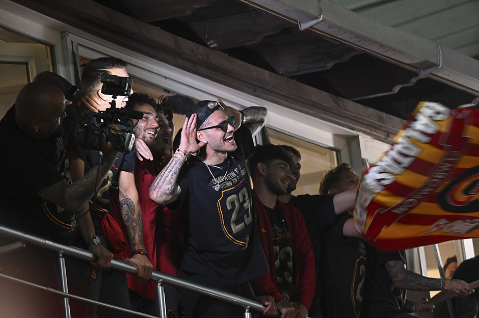 Florya'daki şampiyonluk kutlamasında Icardi şov  - 17. Foto