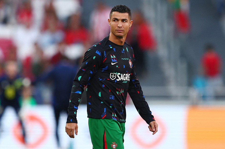 Cristiano Ronaldo bir kez daha tarihe geçti