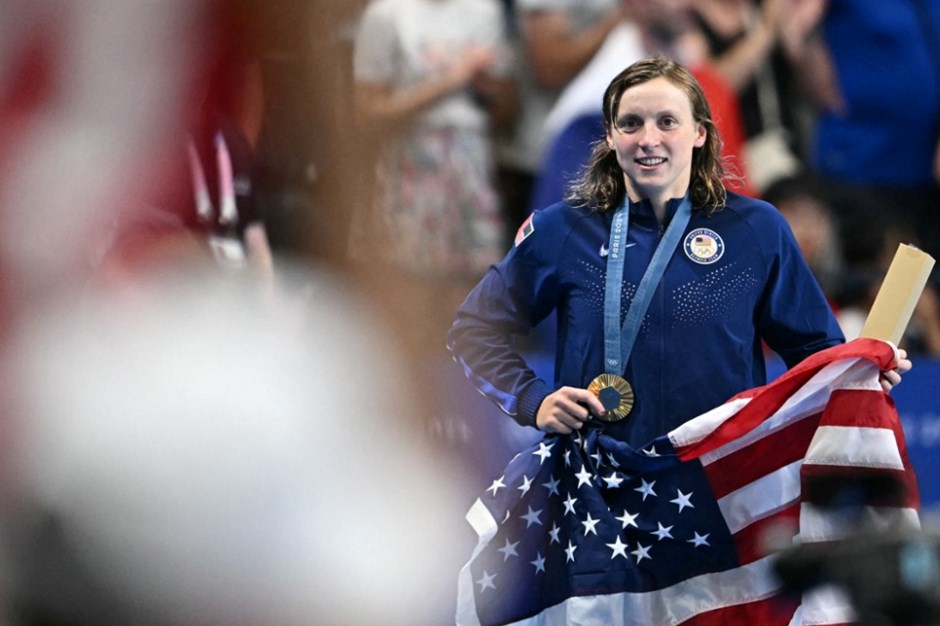 ABD'li yüzücü Katie Ledecky, olimpiyat rekoru kırdı