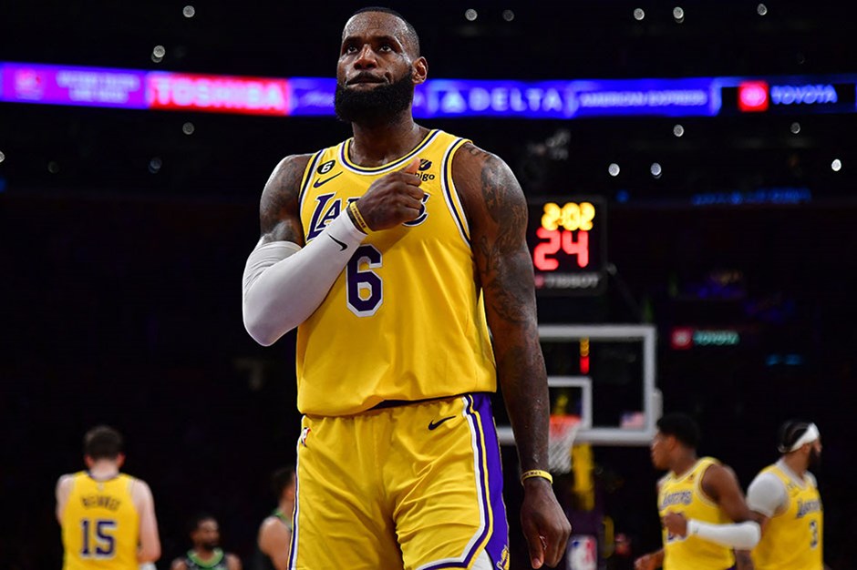 Lebron'un 30 sayısı Play-Off'u getirdi