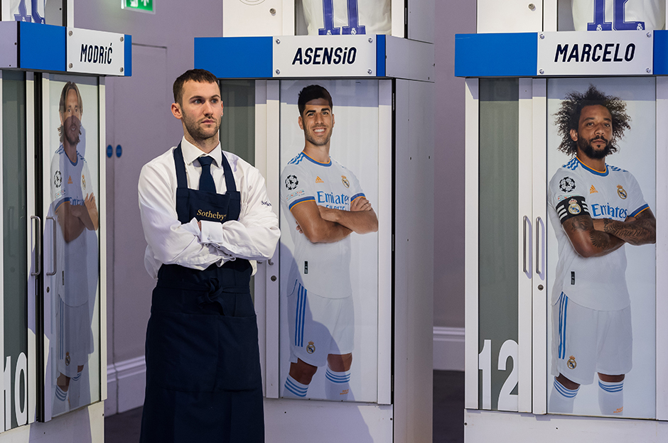 Real Madrid'den ilginç girişim: Futbolcuların dolapları satışa çıkarıldı  - 6. Foto