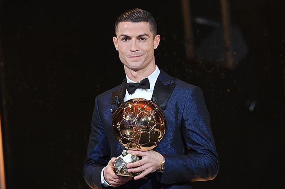 Ronaldo'un 5 Ballon d'Or ödülünden biri satıldı